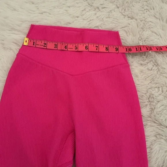 BuffBunny Ribbed Pink Leggings - Picture 5 of 12